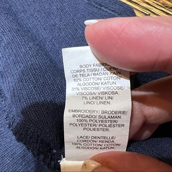 Lucky Brand Navy Blue & White Embroidered Long Sleeve Top size Small Petite - Picture 8 of 9
